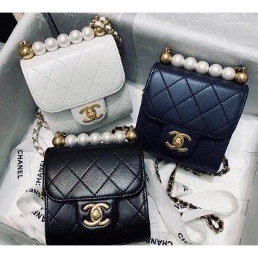Chanel purse  2